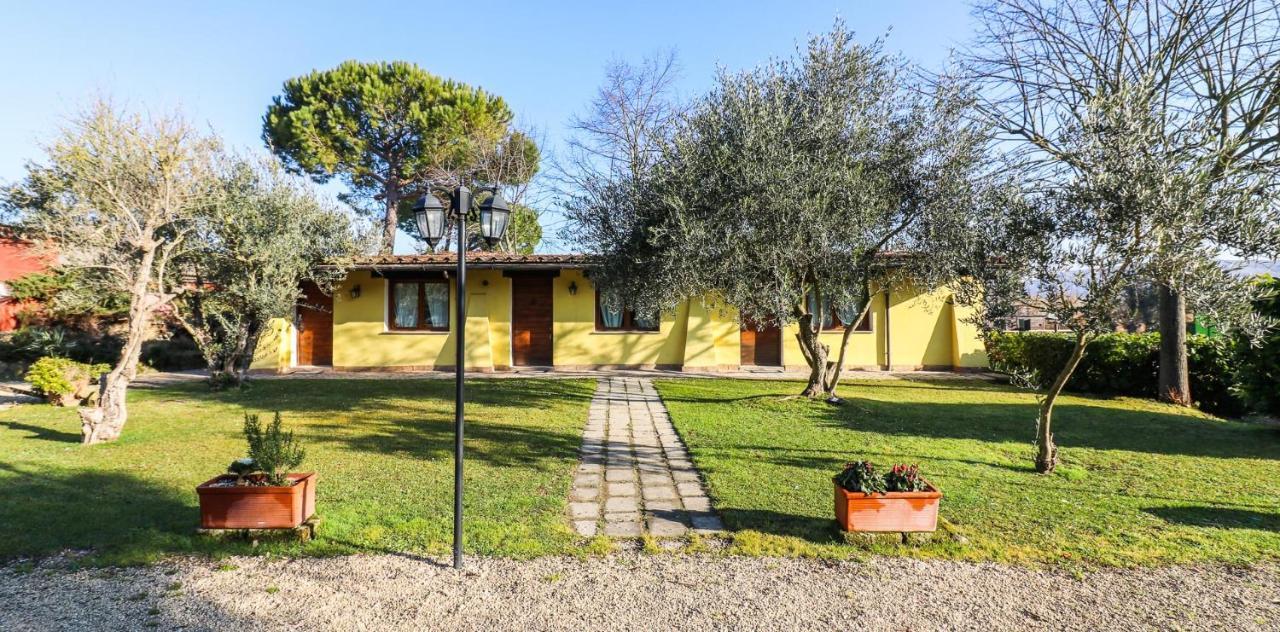 Agriturismo La Melazza Рим Екстериор снимка